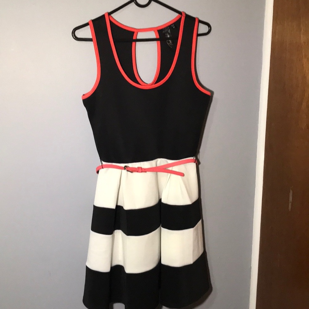 Nice Dress 👗🌸❤️